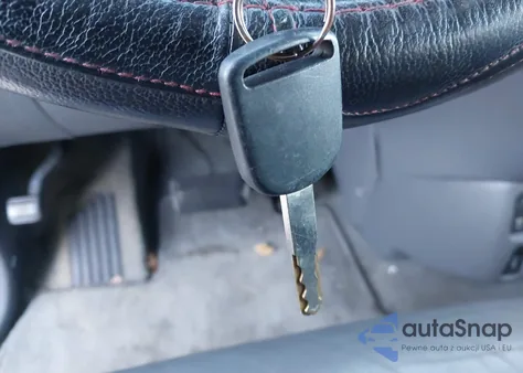 2006 Honda Odyssey Touring из США, поврежденный, VIN 5FNRL38856B098897